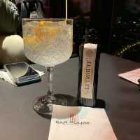 Bar Rouge: Where Swiss Elegance Meets Electric Vibes