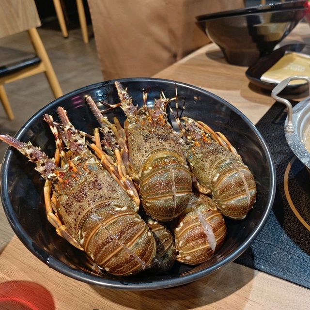 孫太太嚴選超市火鍋桃園店 ，帝王蟹&A5和牛自由