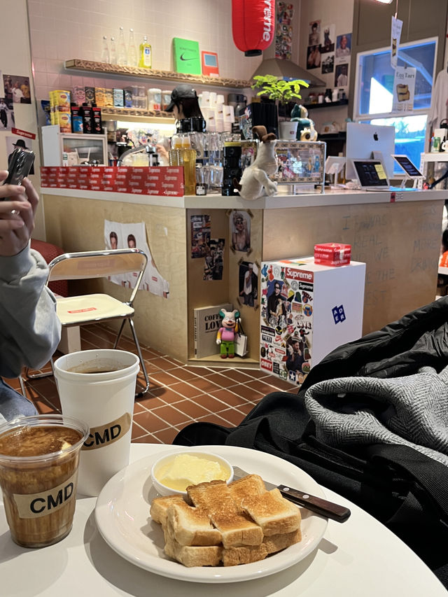 강릉스러움을 제대로 느낄 수 있는 겨울 강릉카페 추천! (CMD컴퍼니, 꾸옥)