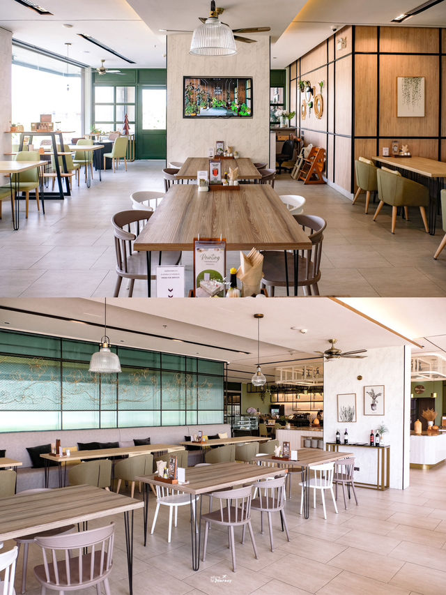 The Brown Door คาเฟ่ไวบ์ดีศรีราชา🥤🥘🌳