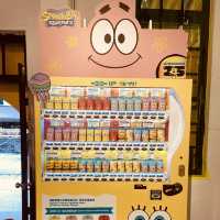 超有設計感！海綿寶寶25週年期間限定店