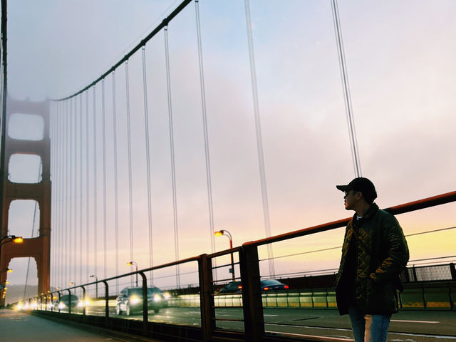 享負盛名的金門大橋🌁真的和明信片一樣～