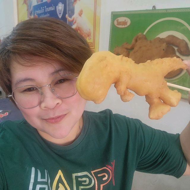 ปาท่องโก๋ โกเหน่ง (ปาท่องโก๋รูปสัตว์)  - เชียงใหม่
