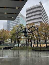 東京的奇幻一日遊：六本木與東京鐵塔的完美結合 🌟
