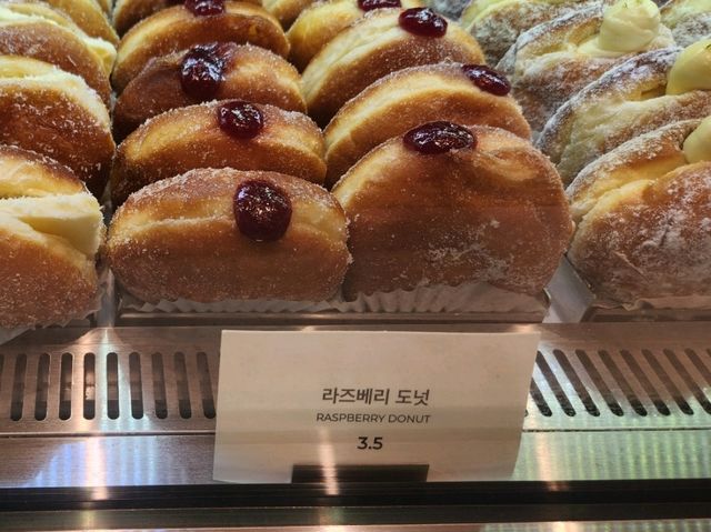 귀여운 도넛🥯케잌🍰 맛집