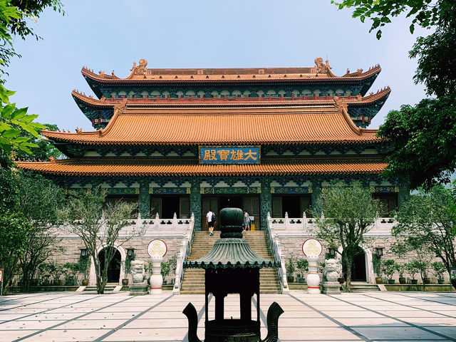 Ngong Ping Big Buddha & Po Lin Monastery: A Tranquil Escape