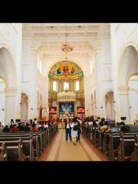 ⛪ 칭다오 천주교당(圣弥爱尔大教堂) – 유럽 감성이 가득한 랜드마크