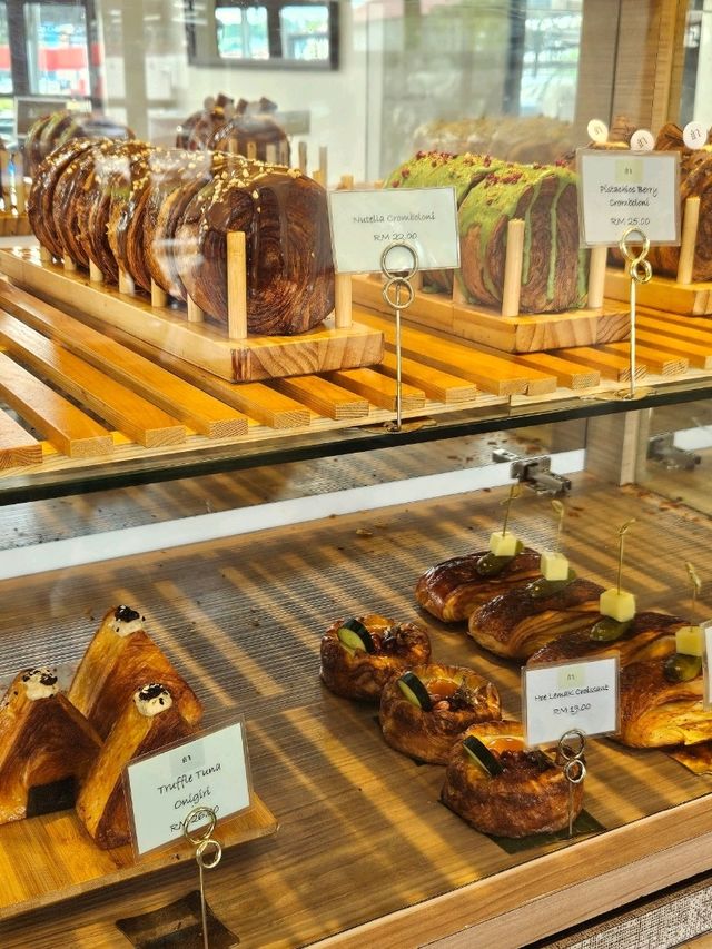 조호르바루 브런치 맛집 Nimmies Pastry Cafe 리뷰