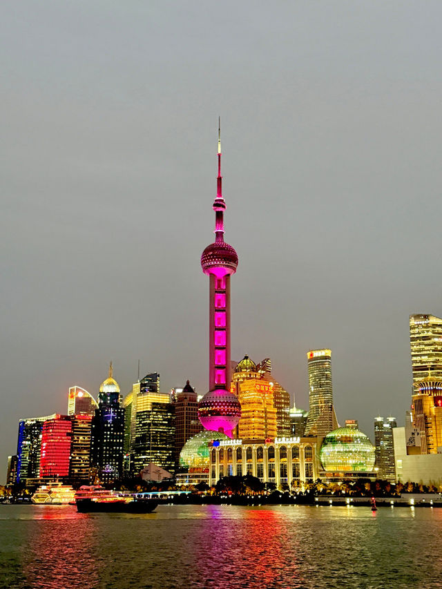 𝑺𝒉𝒂𝒏𝒈 𝑯𝒂𝒊 (上海) 🌷The Bund x ดอกทิวลิป
