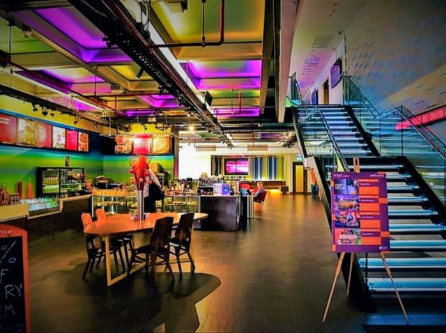 曼谷NANA區的潮流酒店---Aloft Bangkok Sukhumvit 11
