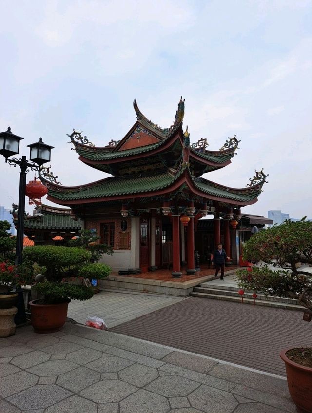 내려오는 길에 만난 고요함, 구랑위 일광암사