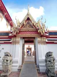 สรงน้ำพระ ก่อเจดีย์ทราย วัดพระเชตุพน✨️