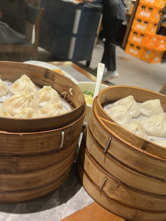 杭州之美、上海繁榮