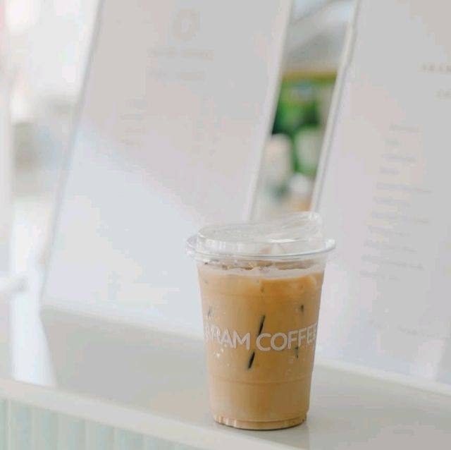 ARAM COFFEE l วัดพระศรีรัตนมหาธาตุ ☕️🙏