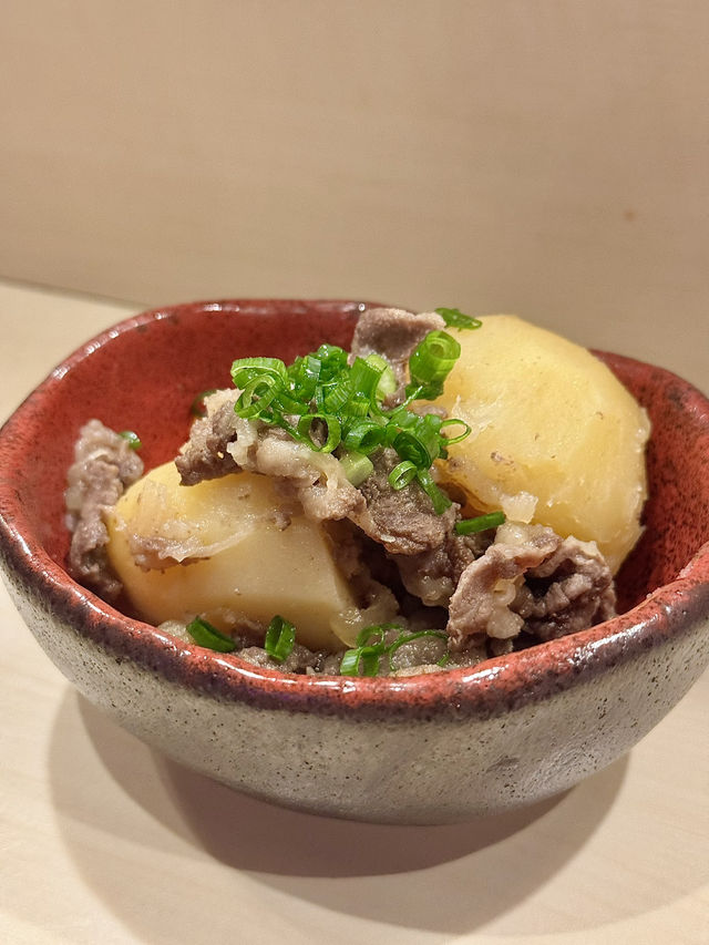 【大阪/守口】九州直送の馬刺しや旬のおばんざいが楽しめるお店