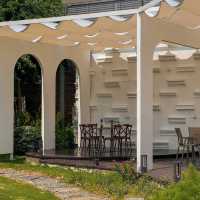 WhiteLine Cafe & Restaurant 