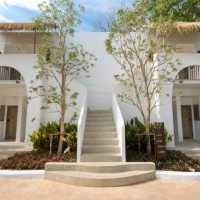Eden Beach Resort and Spa