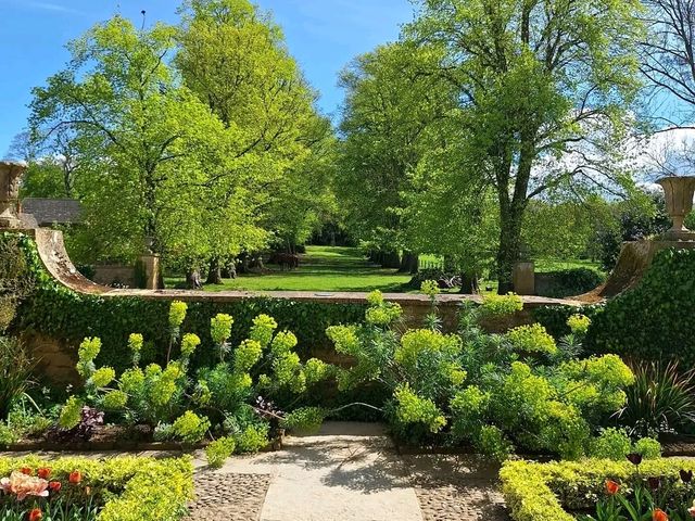 Wandering Through Living Art – My Day at Hidcote Manor Garden