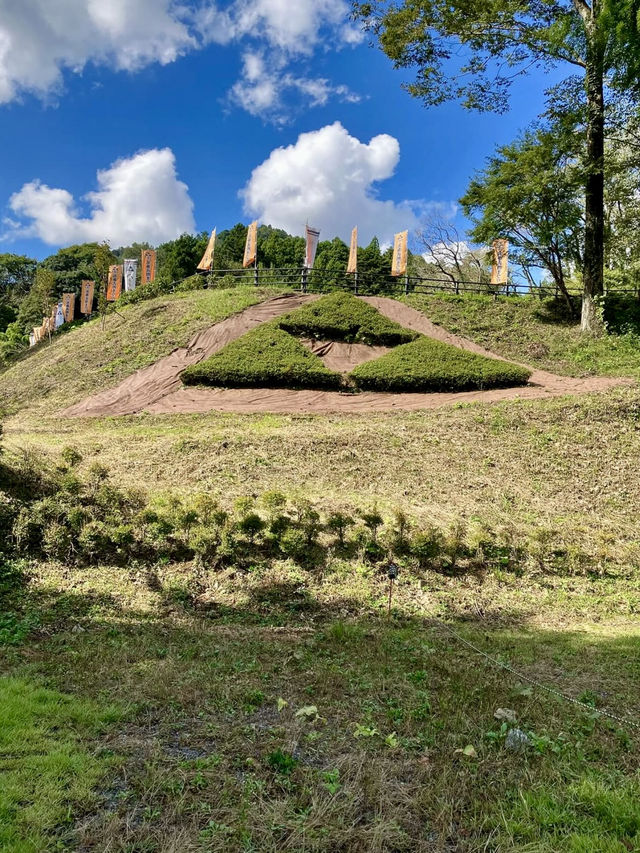 A Hike Through History – Exploring Hachioji Castle Ruins & Fujimidai Views