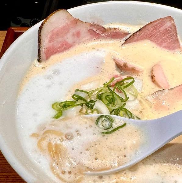 大阪🇯🇵 我告訴你知道什麼是「泡」系拉麵🍜