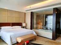 "Sheraton Guangzhou Hotel: Urban Comfort in the Heart of Tianhe"