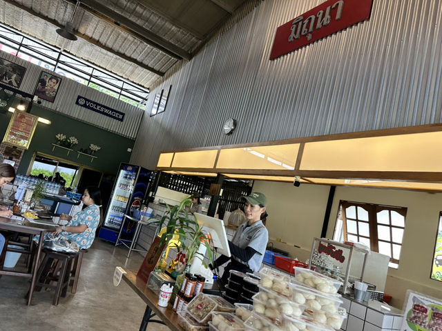 มิถุนา ก๋วยเตี๋ยวต้มยำมะนาวสด ชัยพฤกษ์