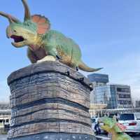 見応え抜群◎恐竜王国の駅がヤバい