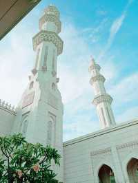 Sendayan Mosque: A Masterpiece of Faith and Beauty