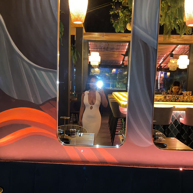 Groov Gastrobar