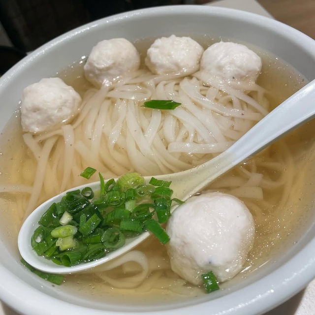 必食招牌清湯腩