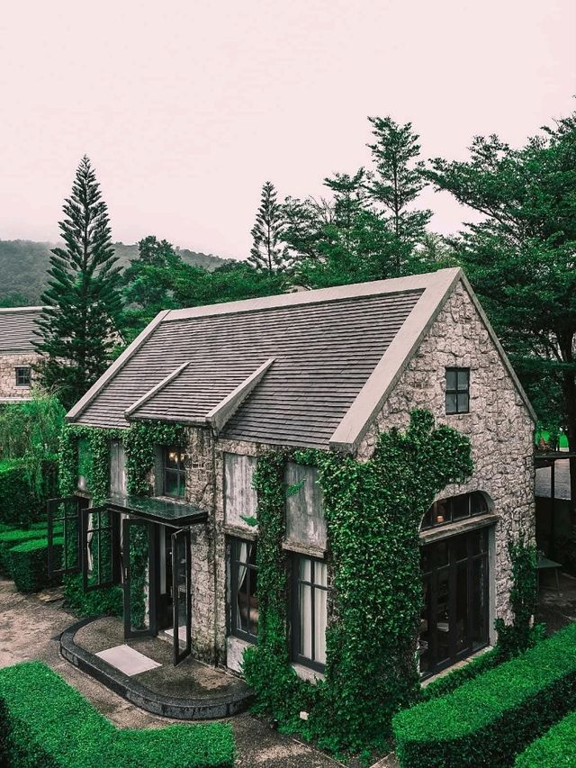 Thames Valley Khao yai
