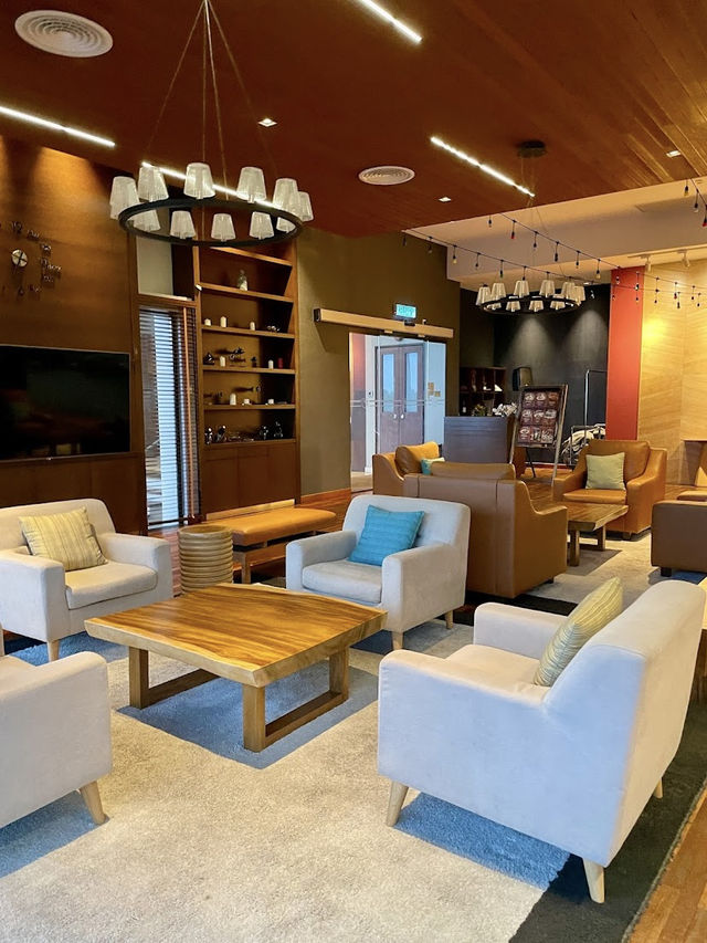 Big Easy Bar & Grill Desaru, Laid-Back Luxury with Global Flavors