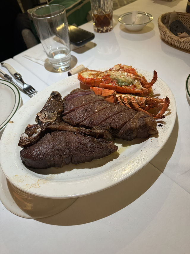 La Bo (Labo) Steakhouse - 테라스가 있는 청담 스테이크 하우스