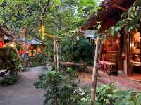 【ホイアン】under the coconut tree Hoi An