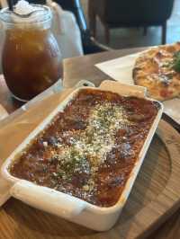 🍽️ 넓은 공간에서 즐기는 한 끼, 잇플레이스720