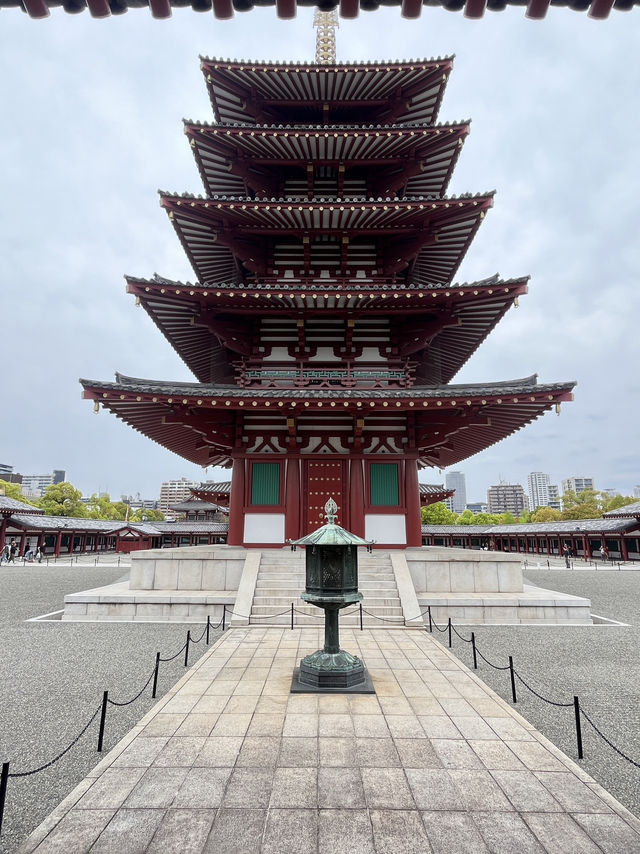 🗼⛩️ Half a Day in Osaka – From Neon to Nirvana