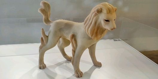 潔白神獸