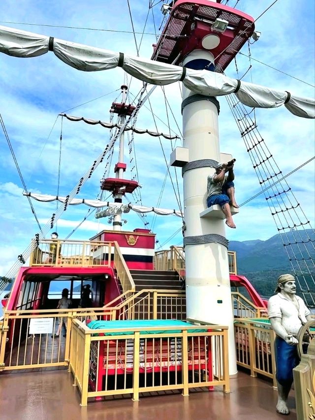 Sailing Serene: Lake Ashi Cruise in Hakone