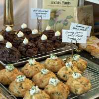 A Vintage Dream of Cream & Crumble – My Visit to Cafe Layered, Seoul