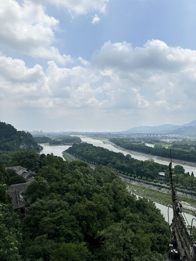 問道青城山、拜水都江堰
