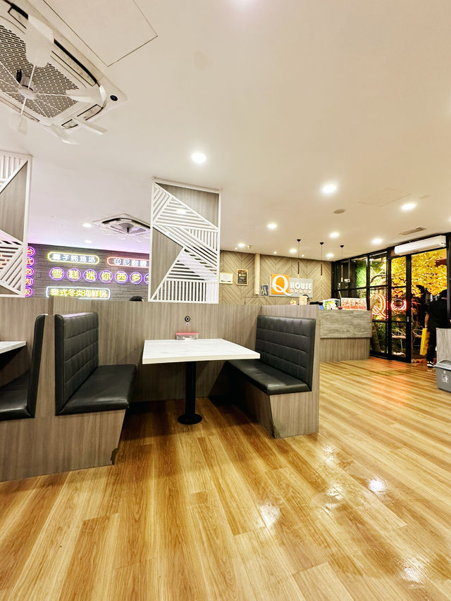 Hidden Comfort at Q House Kuchai Lama