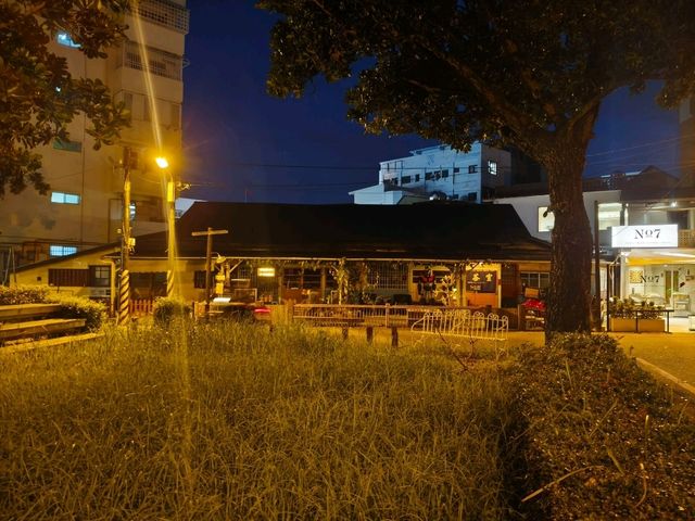 原來今年我們的東台灣，是寧。夏(寧靜的夏天)