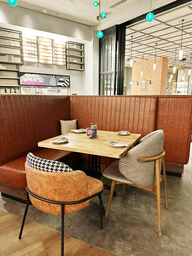 Chic Bites & Bold Vibes at Three.6.5 @ Moxy Putrajaya