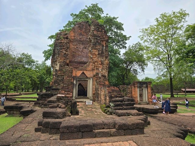 อุทยานประวัติศาสตร์ศรีเทพ 