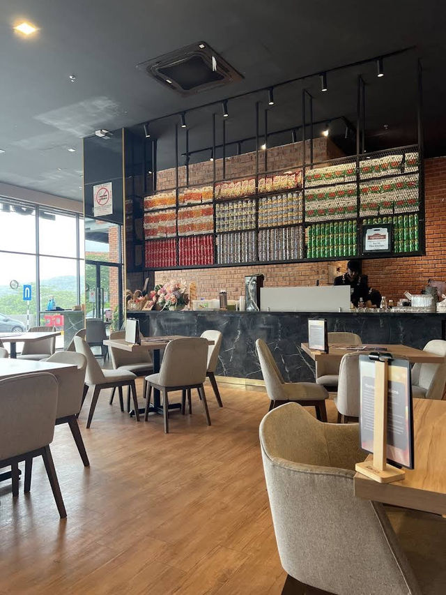 Soi 55 Thai Kitchen Malaysia, Bold Thai Flavors in a Contemporary Setting