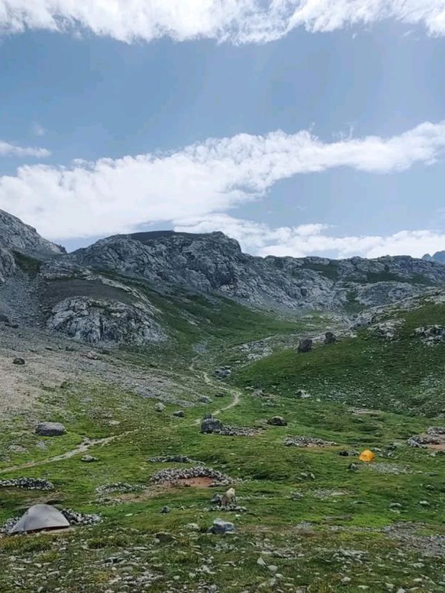 Big Rock Energy at Naranjo de Bulnes