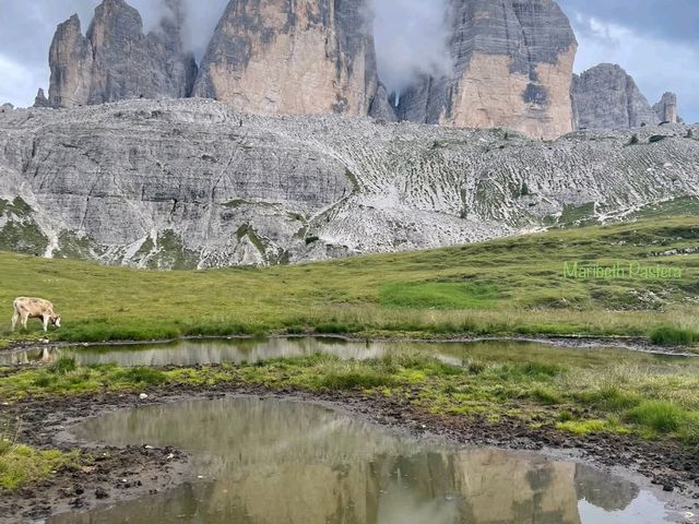 Three peaks 