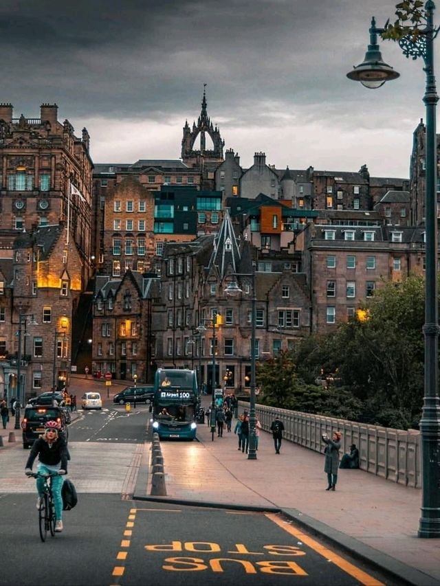 🏰🌿 Edinburgh: Scotland’s Historic and Cultural Heart 🏰🌿 Edinburgh: Scotland’s Historic and Cultural Heart