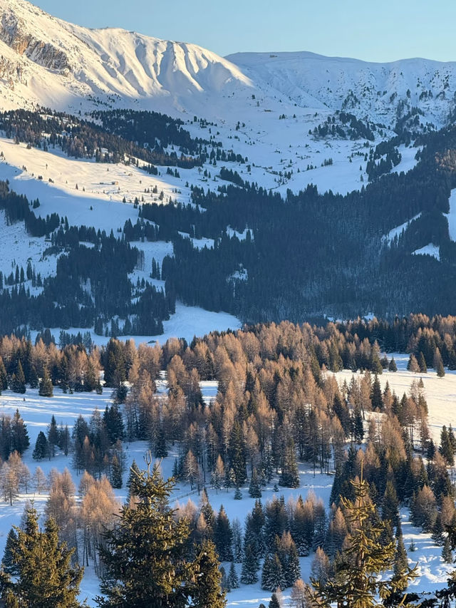 Dolomites Winter Travel Guide 🇮🇹