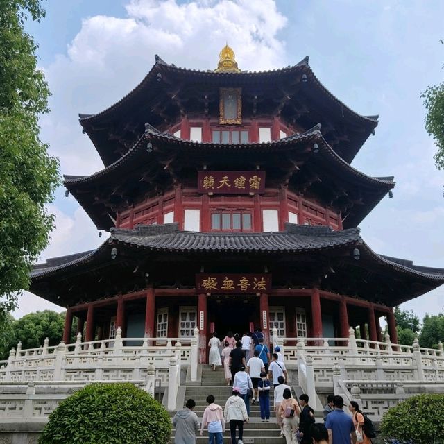 你一句春不晚，我就到了真江南